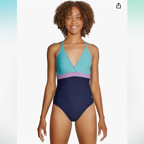 Speedo One Piece Adjustable Crossback Swimsuit in Porcelain - Picture 3 of 12